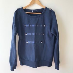 💙Blue silver button long sleeves shirt💙